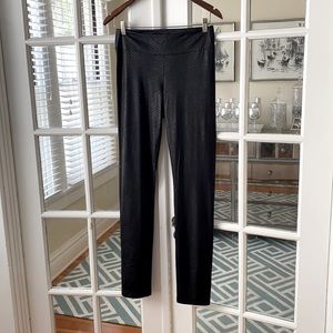 BCBG Snakeskin Style Black Leggings MEDIUM